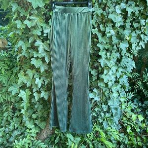 Fall🍂 Velvet Green Pants